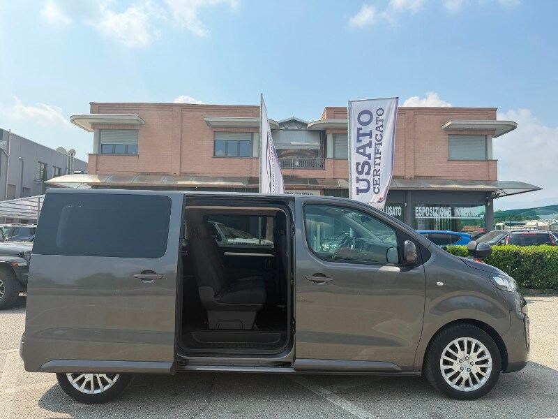 Foto OPEL Zafira Life