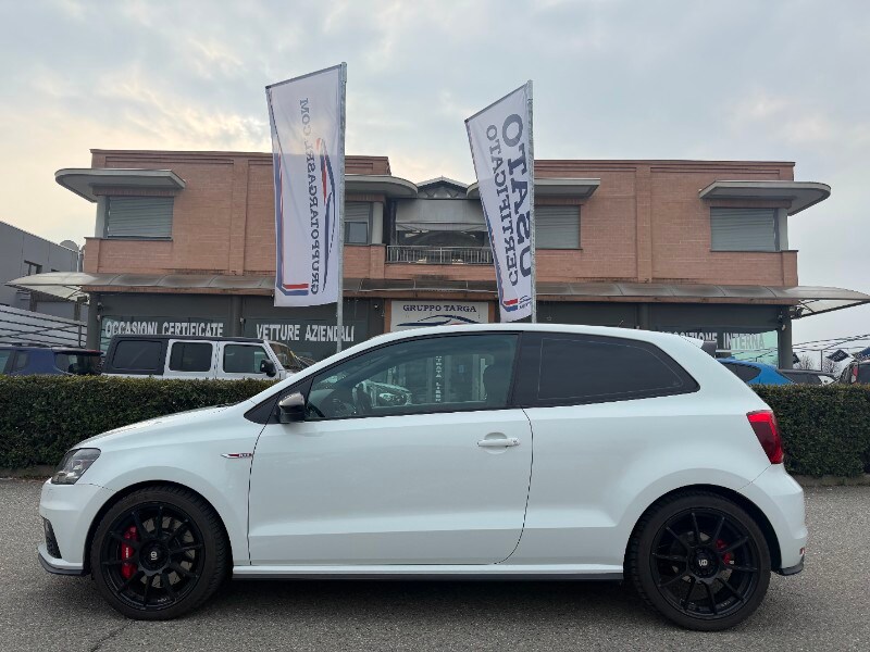 Foto VOLKSWAGEN Polo 5ª serie