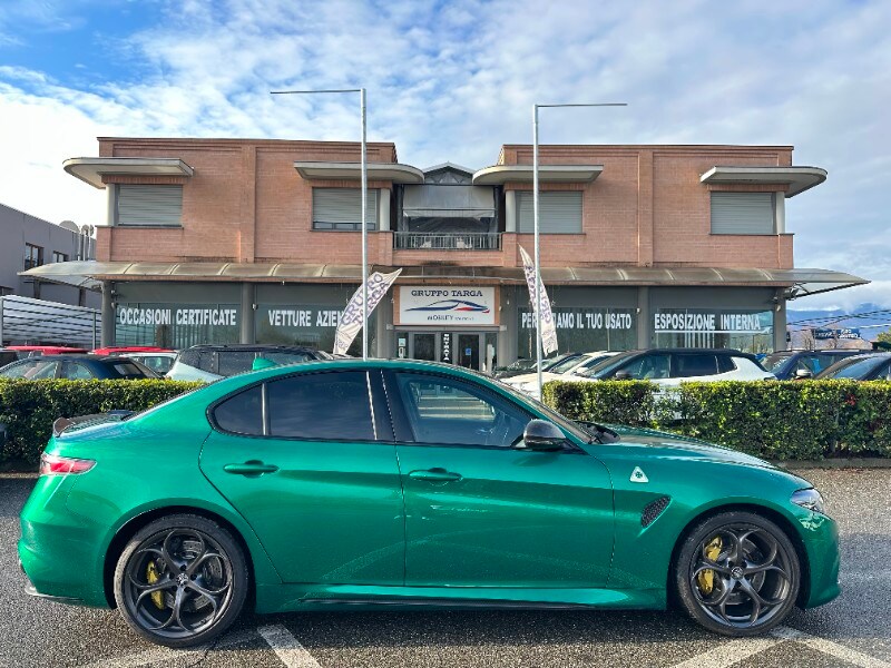 ALFA ROMEO Giulia (2016)