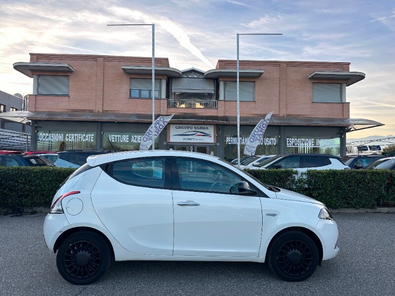 Foto LANCIA Ypsilon 3ª serie