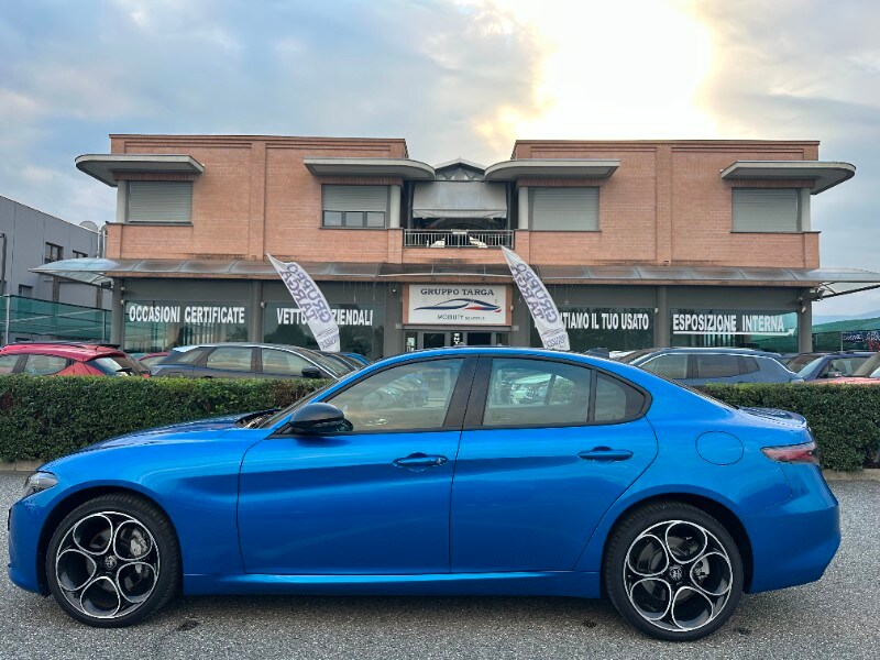 Foto ALFA ROMEO Giulia (2016)