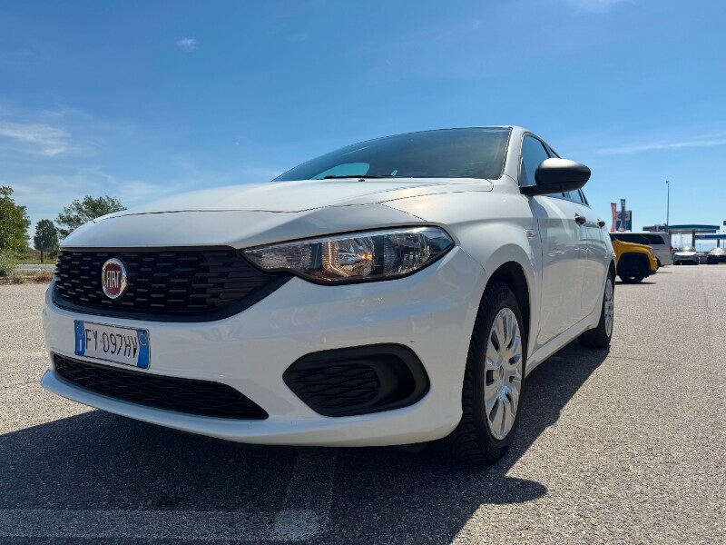FIAT Tipo (2015-->) Tipo 1.3 Mjt S&S 5 porte Pop