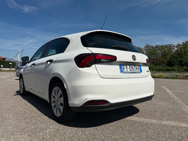 FIAT Tipo (2015-->) Tipo 1.3 Mjt S&S 5 porte Pop