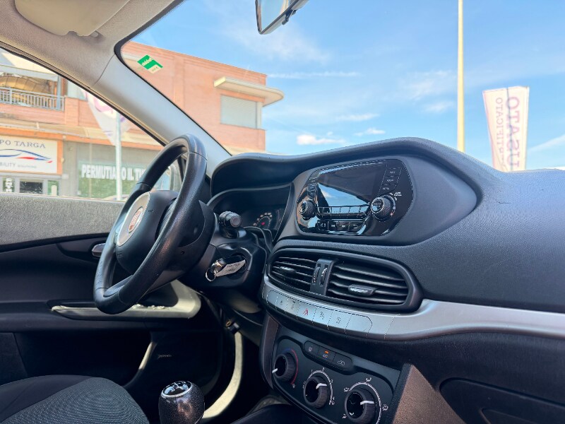 FIAT Tipo (2015-->) Tipo 1.3 Mjt S&S 5 porte Pop
