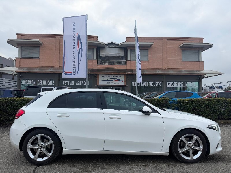 MERCEDES Classe A     (W177)