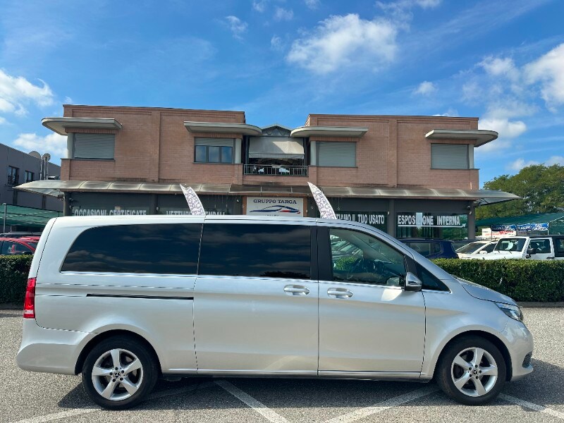 Foto MERCEDES Classe V     (W447)