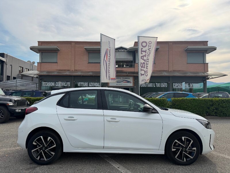 targa_e_mobility_srl_opel_corsa_6a_serie_benzina_6a4d25ad89bc1.jpg