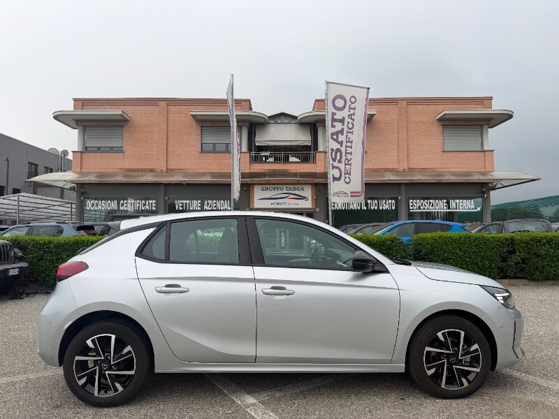 targa_e_mobility_srl_opel_corsa_6a_serie_benzina_6ad48c4a885a6.jpg
