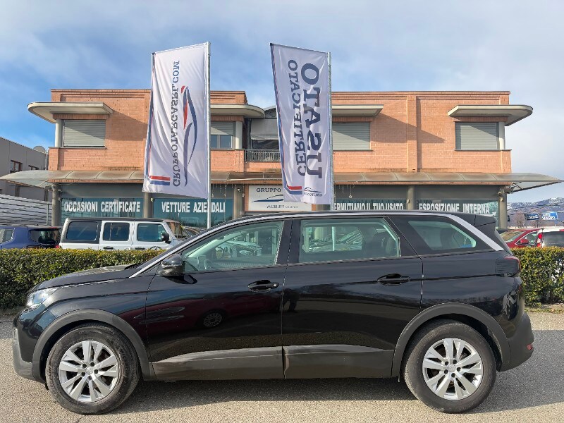 Foto PEUGEOT 5008 2ª serie